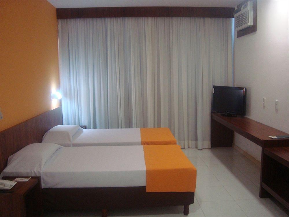Alice Vitoria Hotel By Nobile Bagian luar foto